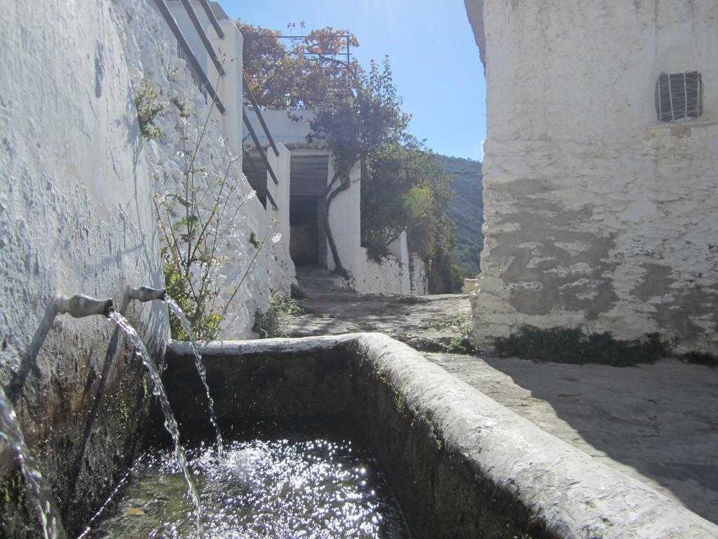 Hostal Rural Las Terrazas De La Alpujarra Бубион Экстерьер фото